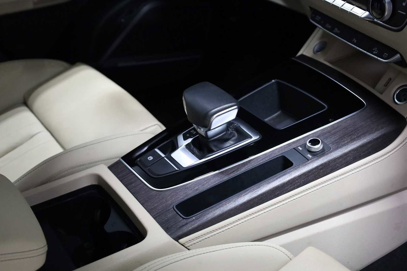 Used 2023 Audi Q5 2.0T Premium Plus w/ Premium Plus Package image 20