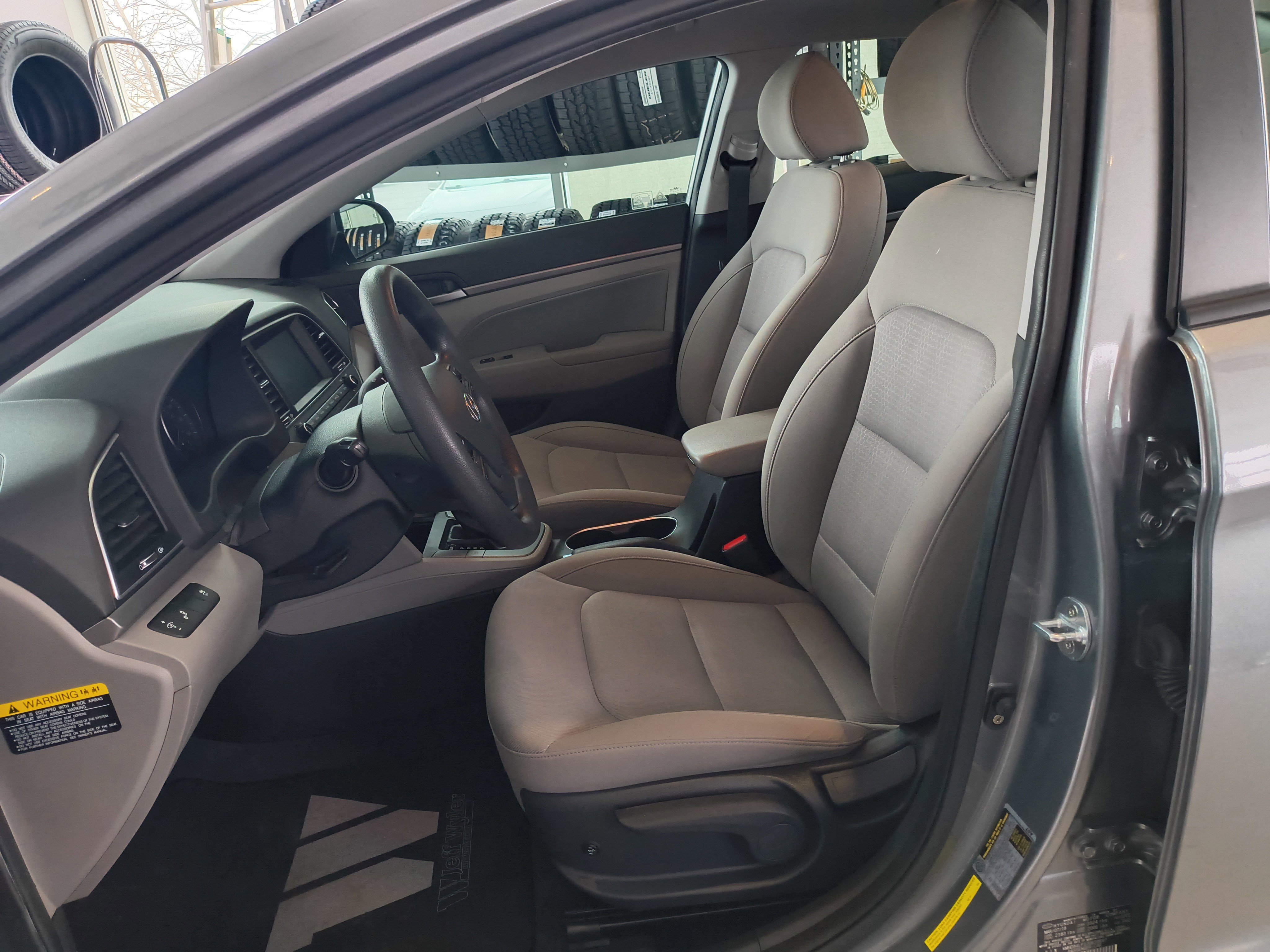 Used 2018 Hyundai Elantra SEL image 8