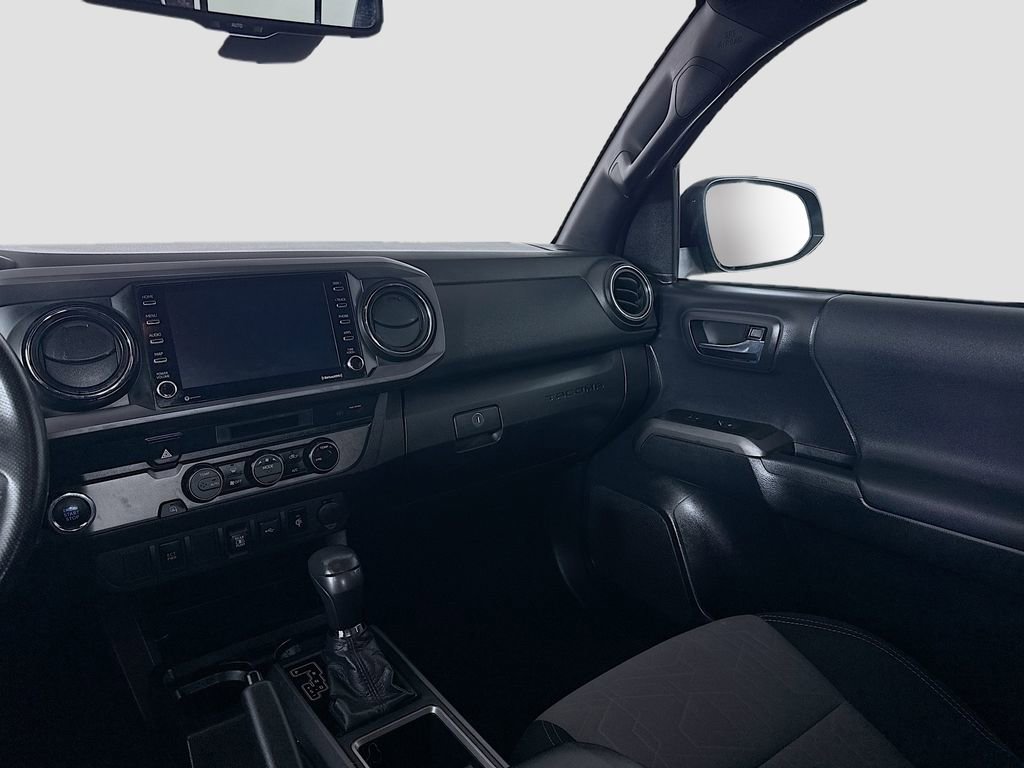 Certified 2021 Toyota Tacoma TRD Off-Road image 16