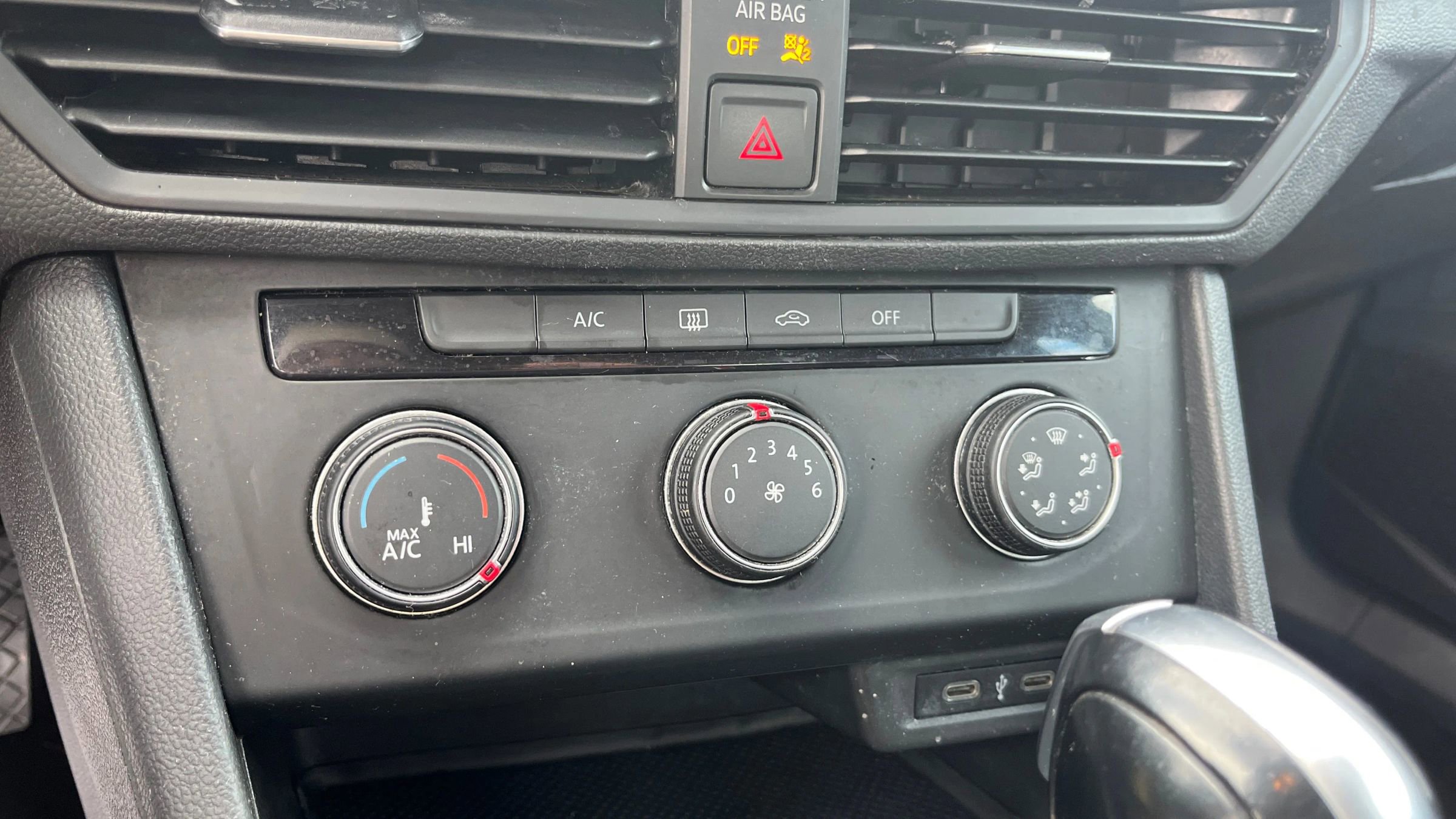 Used 2021 Volkswagen Jetta S w/ Driver Assistance Package image 25