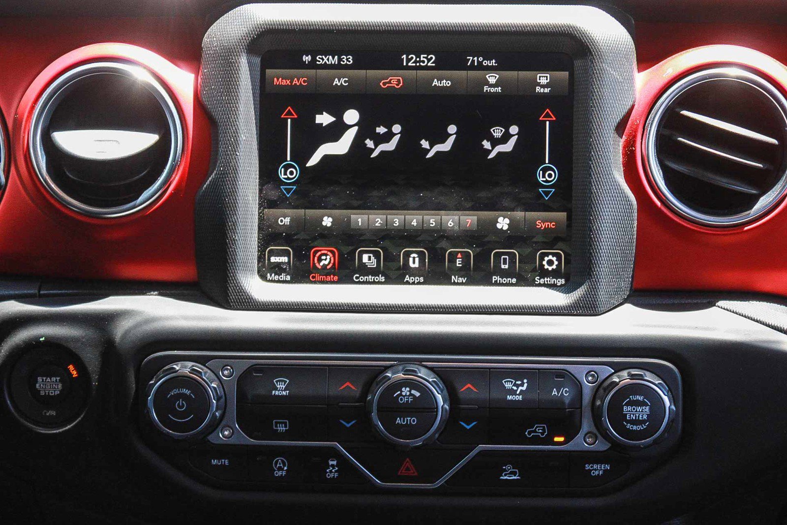 Used 2021 Jeep Wrangler Unlimited Rubicon AWD/4WD image 14