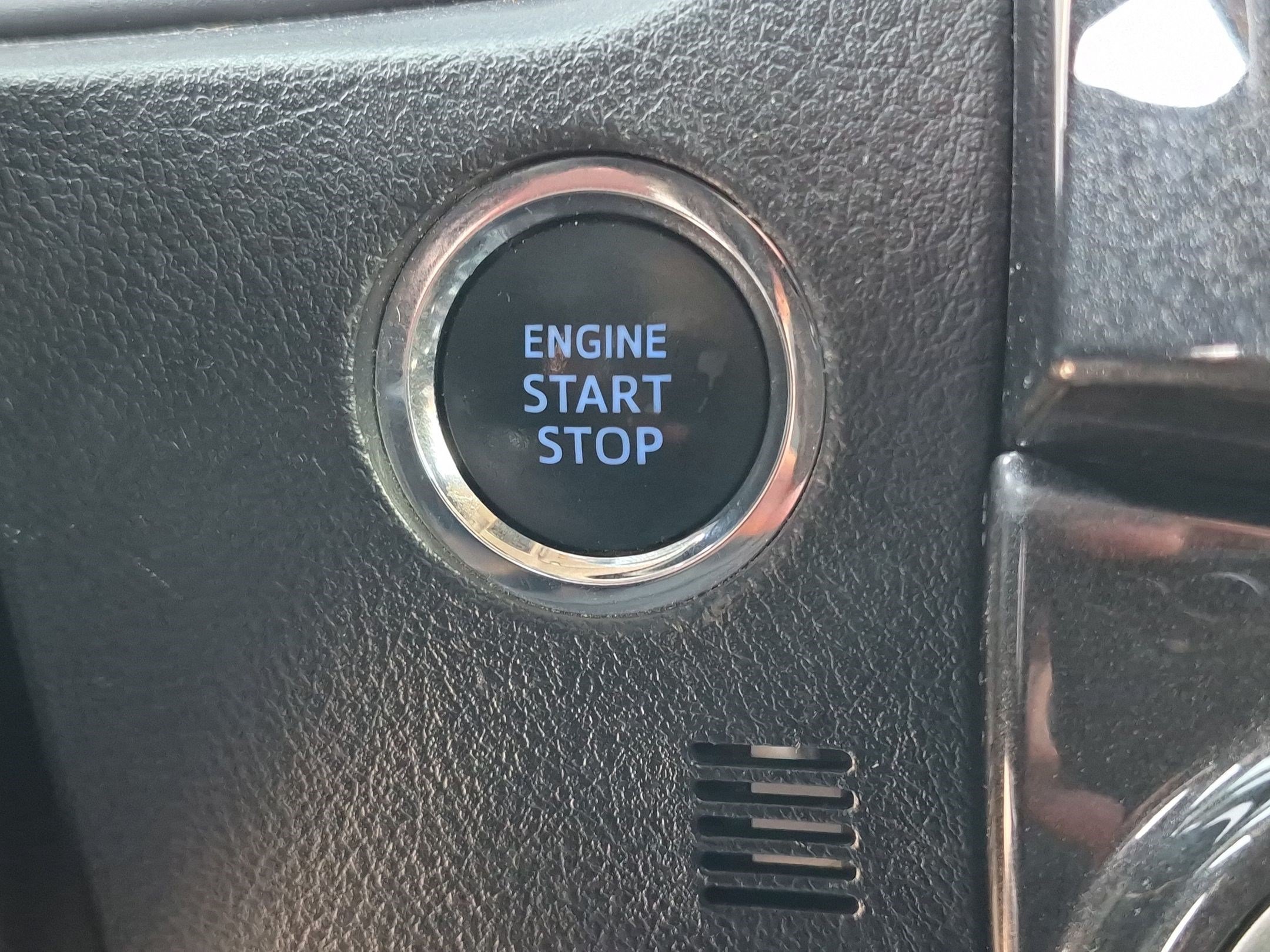 Used 2021 Toyota 4Runner TRD Off-Road AWD/4WD image 21