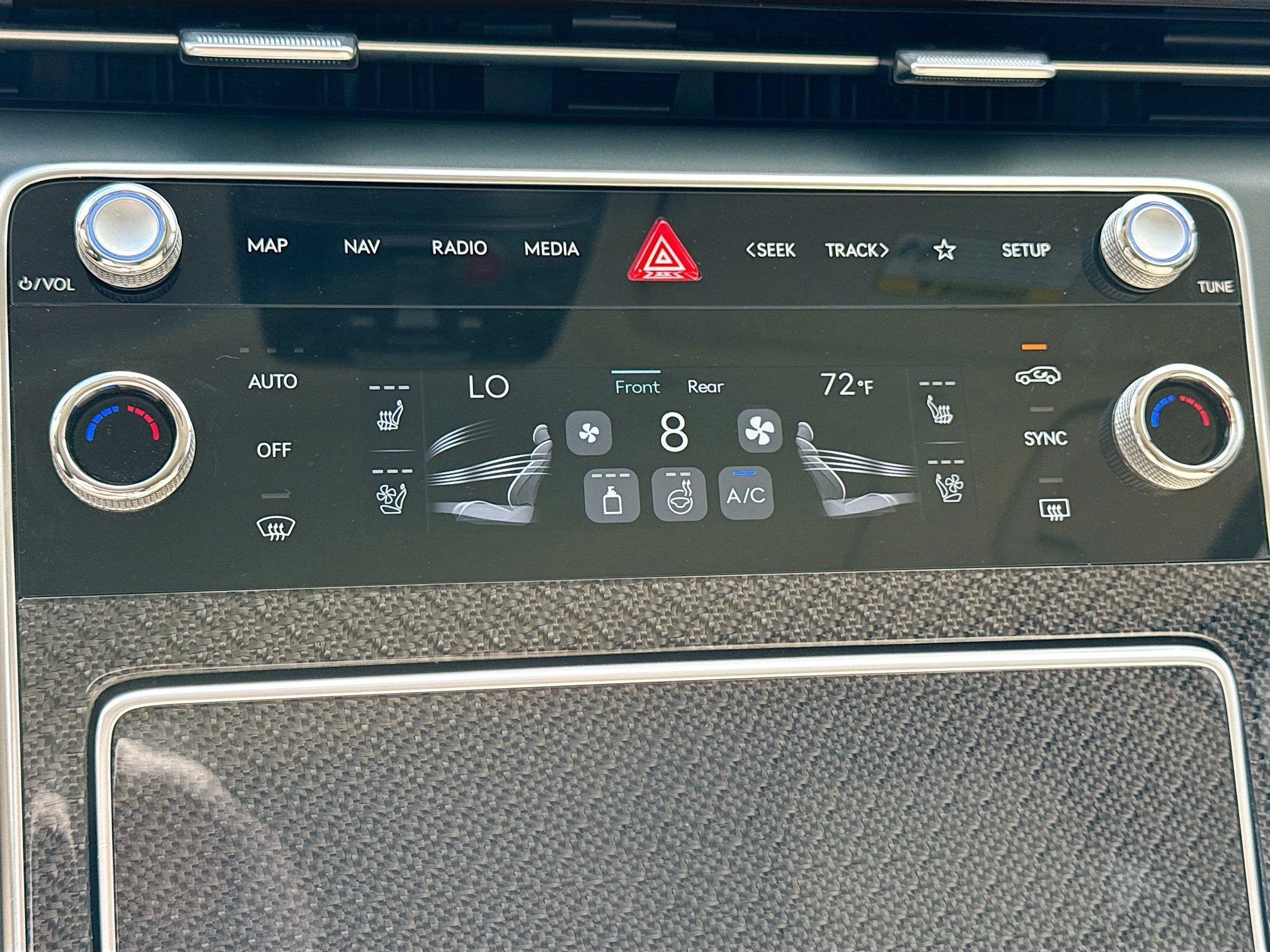 Used 2025 Genesis GV80 3.5T e-SC AWD/4WD image 35