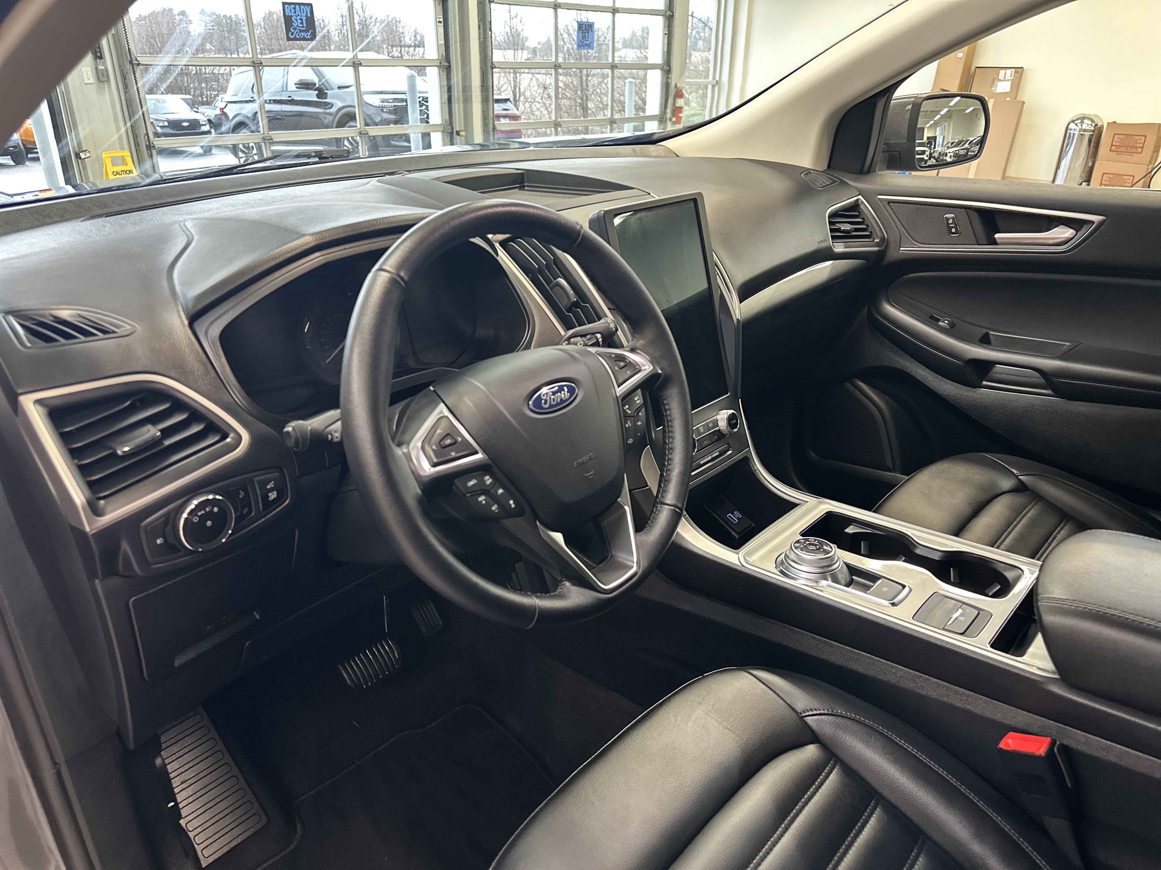 Used 2023 Ford Edge SEL w/ Convenience Package image 24