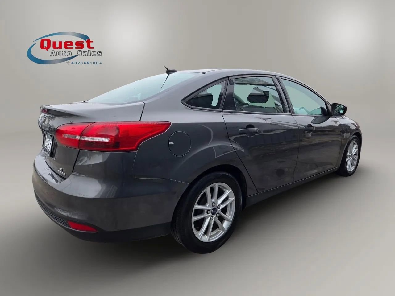 Used 2016 Ford Focus SE FWD image 7