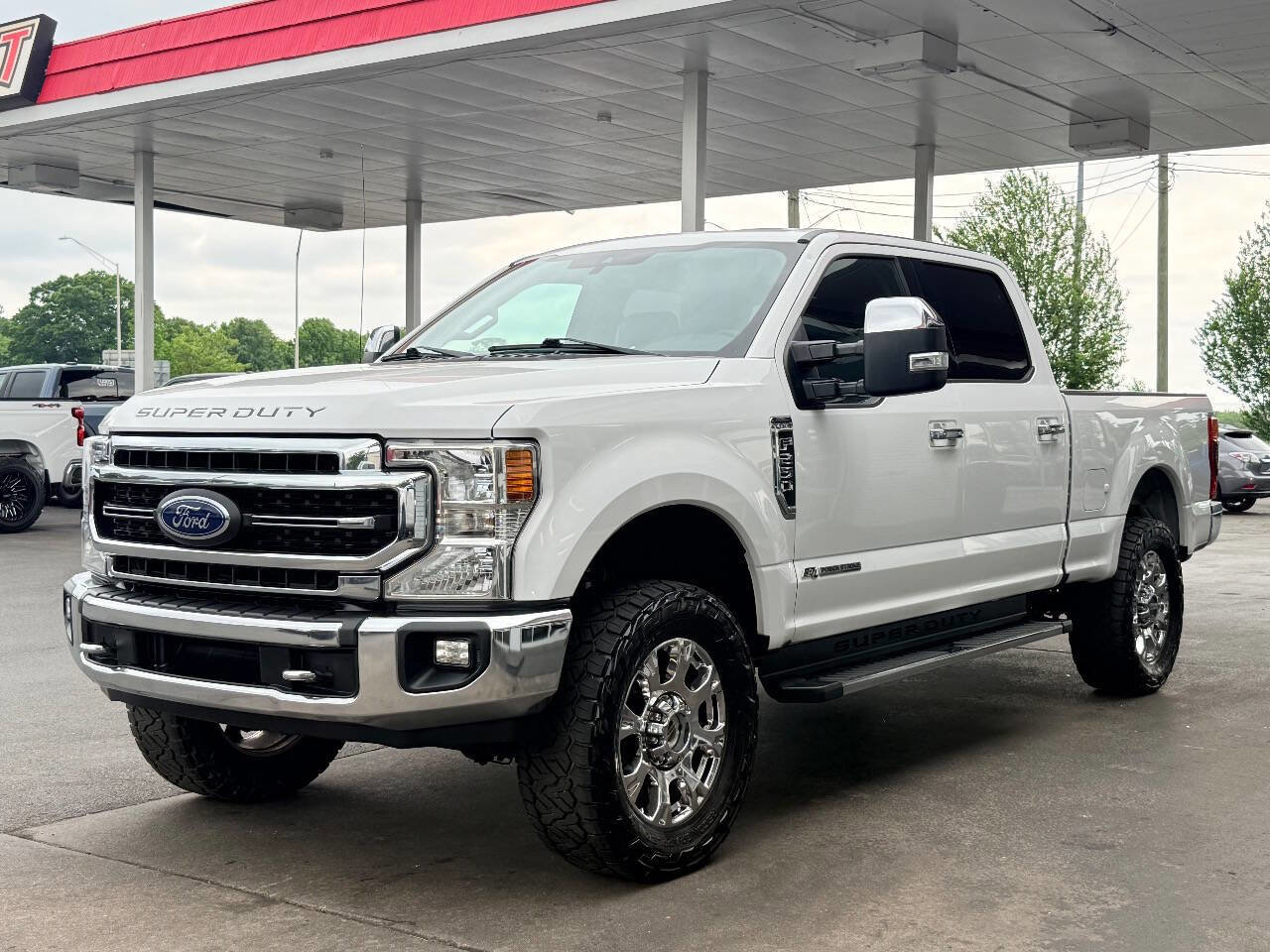 Used 2020 Ford F250 Lariat w/ Chrome Package AWD/4WD image 6