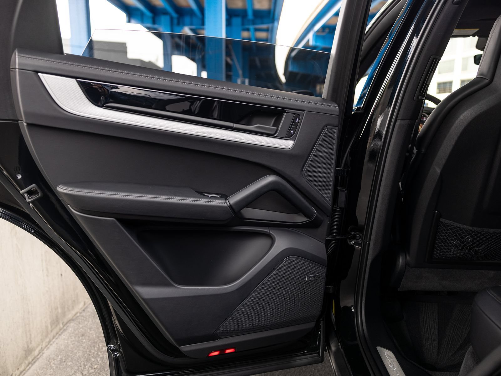 Certified 2026 Porsche Cayenne E-Hybrid AWD/4WD image 41
