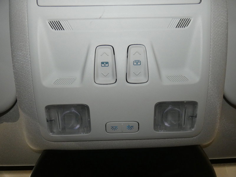 Used 2024 Ford Escape SE w/ PHEV Premium Package FWD image 18