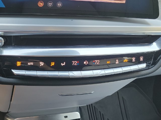 Certified 2024 Cadillac Lyriq Sport AWD/4WD image 17