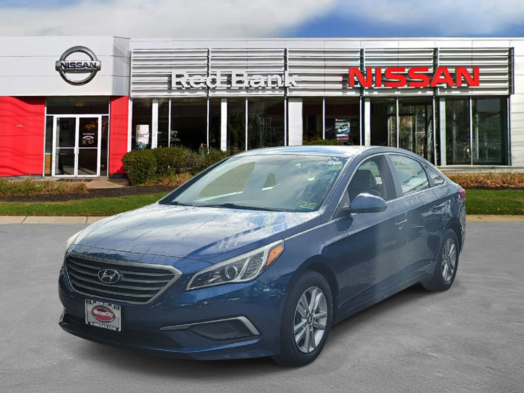 Used 2017 Hyundai Sonata SE FWD image 4