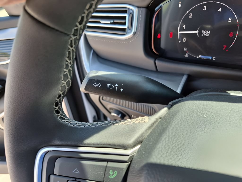 New 2026 Jeep Grand Wagoneer Limited AWD/4WD image 38