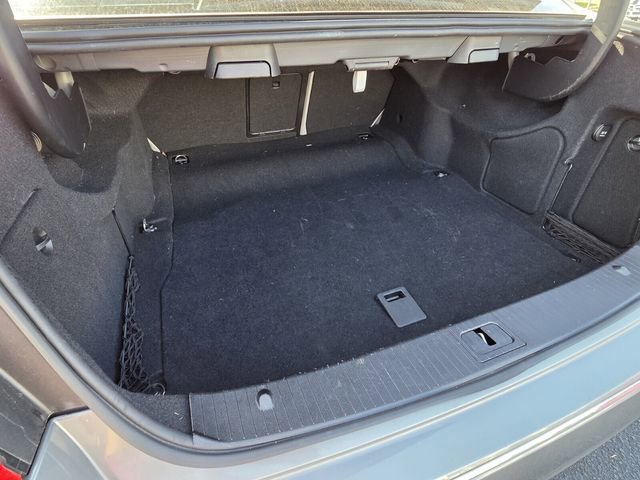 Used 2011 Mercedes-Benz E 350 Sedan image 16