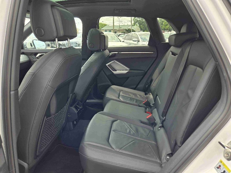 Used 2023 Audi Q3 2.0T Premium image 10