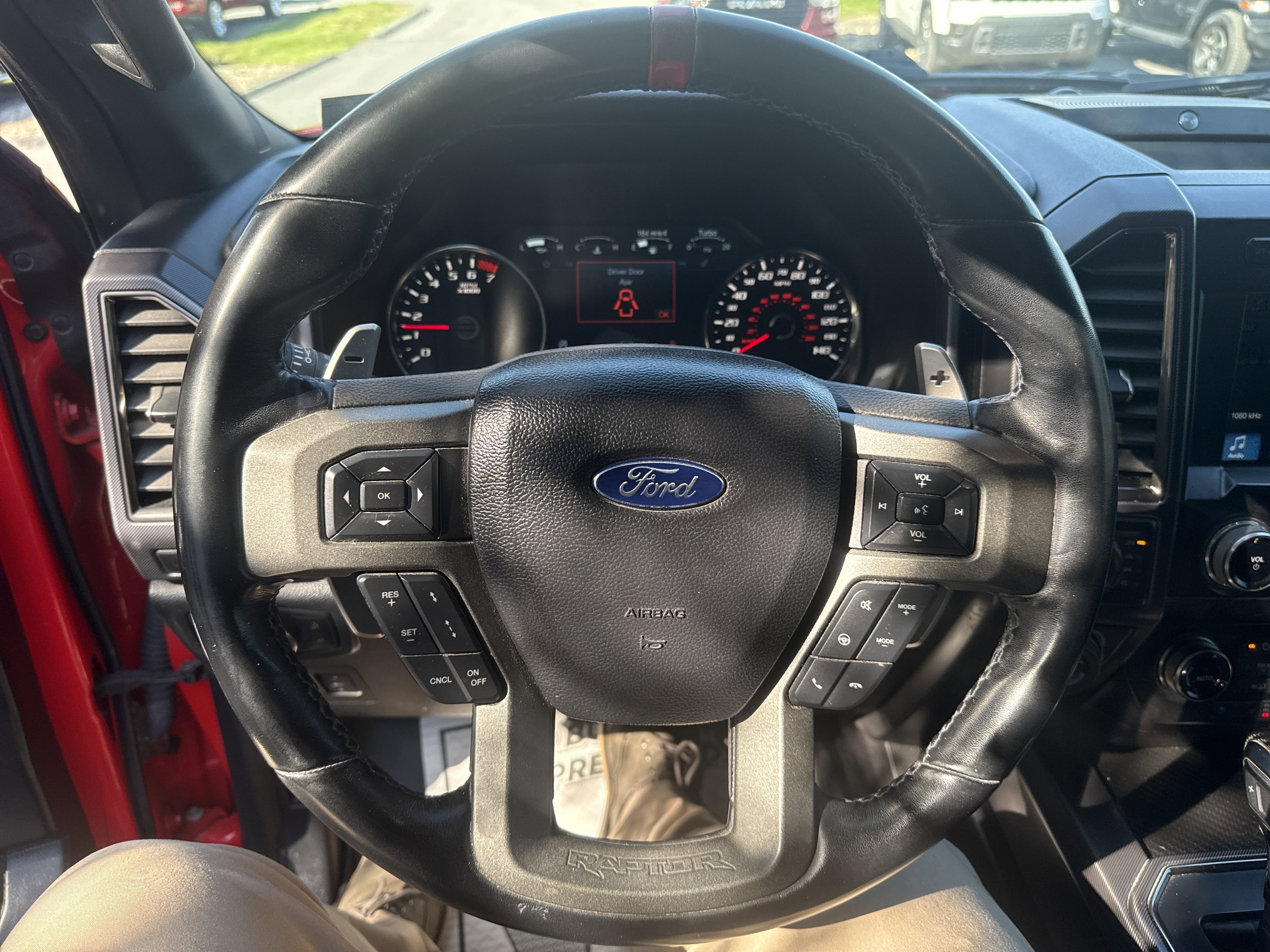 Used 2019 Ford F150 Raptor w/ Equipment Group 802A Luxury image 17