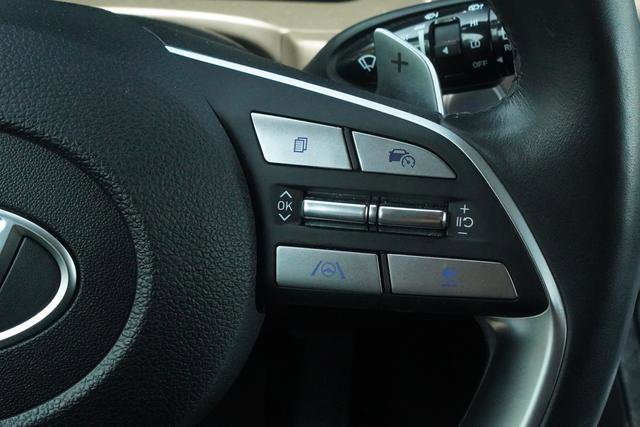 Used 2024 Hyundai Palisade Limited FWD image 18