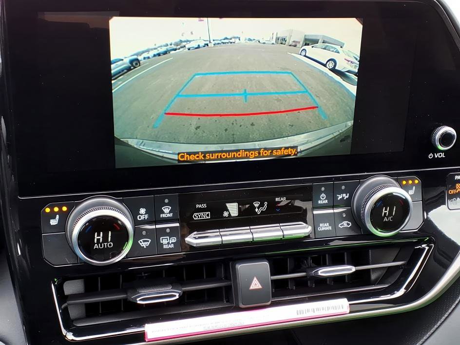 Certified 2024 Toyota Highlander XLE image 20