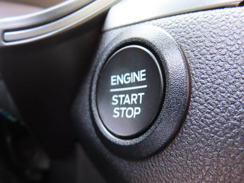 Used 2024 Ford Escape Active AWD/4WD image 9
