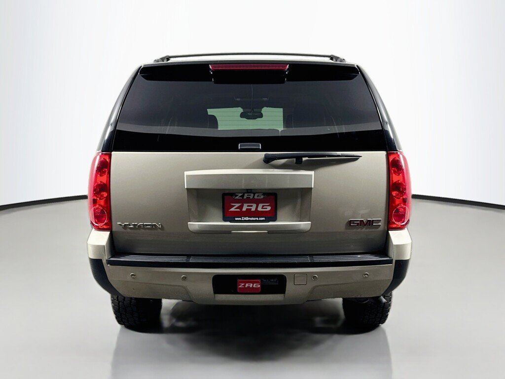 Used 2013 GMC Yukon SLT AWD/4WD image 4