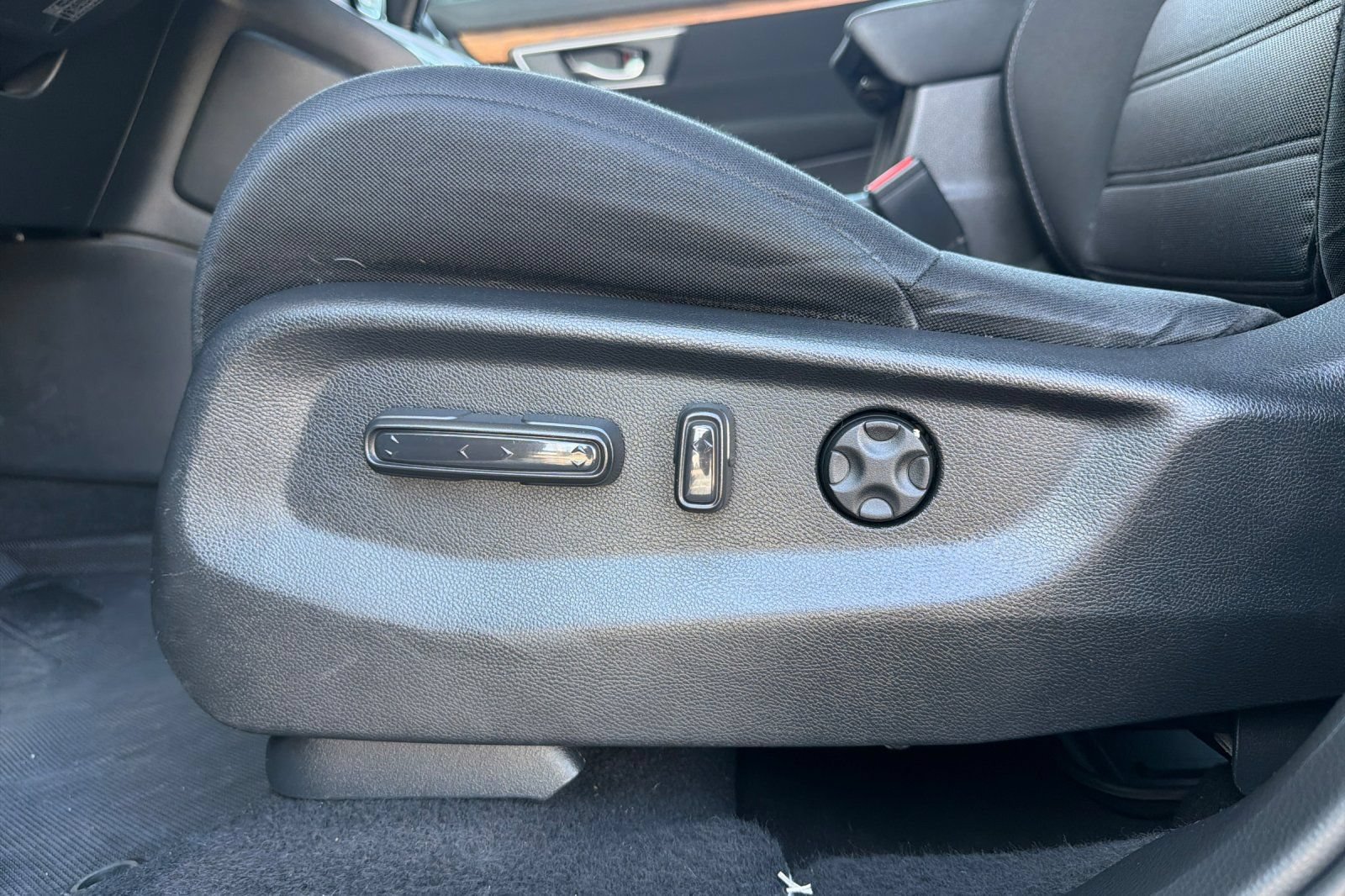 Used 2017 Honda CR-V EX image 15