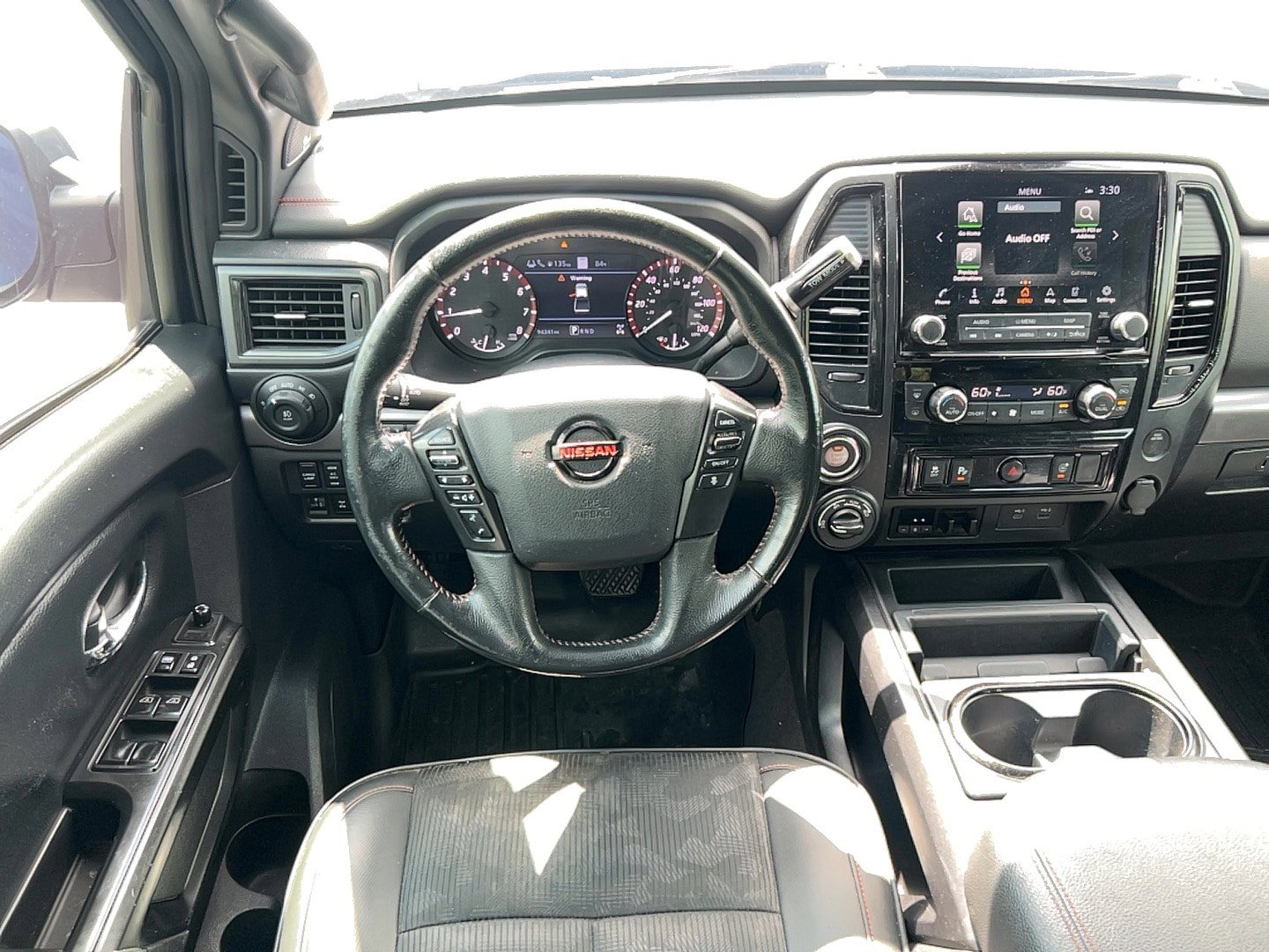 Used 2021 Nissan Titan PRO-4X w/ Pro-4x Utility Package AWD/4WD image 14