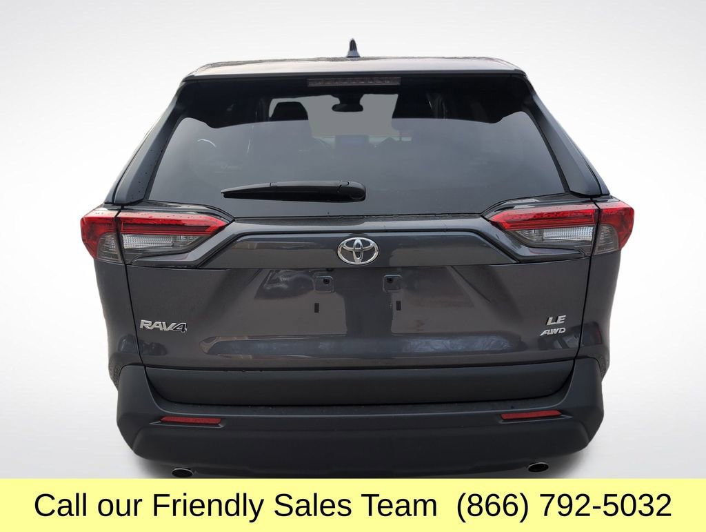 New 2025 Toyota RAV4 LE image 4