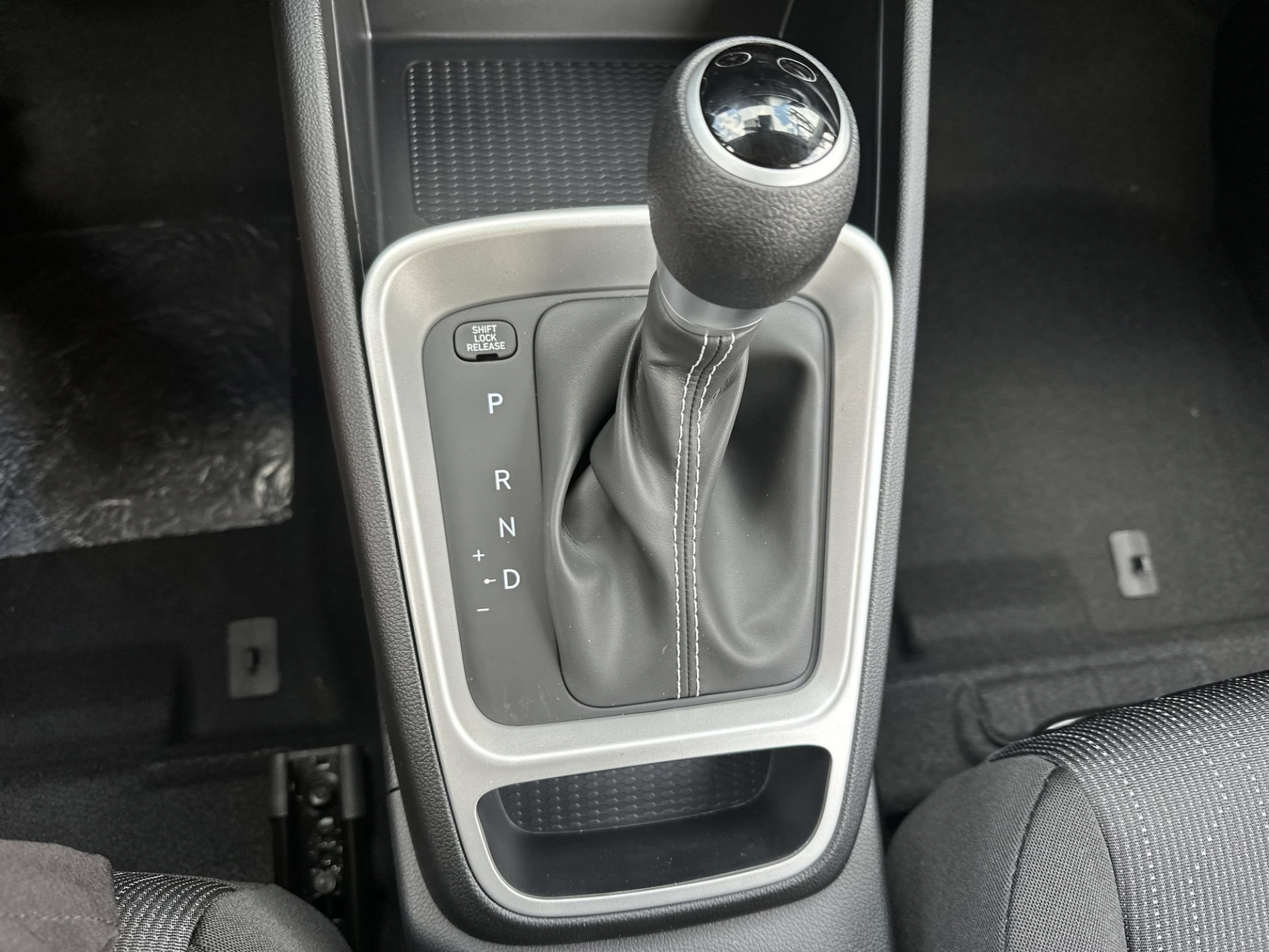 New 2026 Hyundai Venue SE FWD image 20