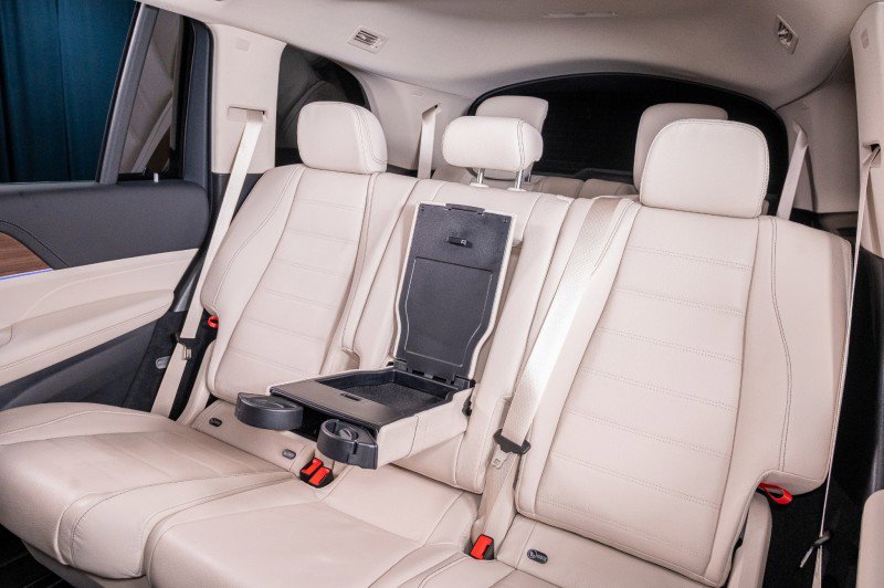 New 2026 Mercedes-Benz GLS 580 4MATIC image 30