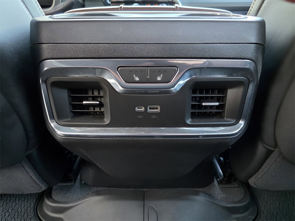 Used 2023 GMC Sierra 1500 Denali Ultimate image 10