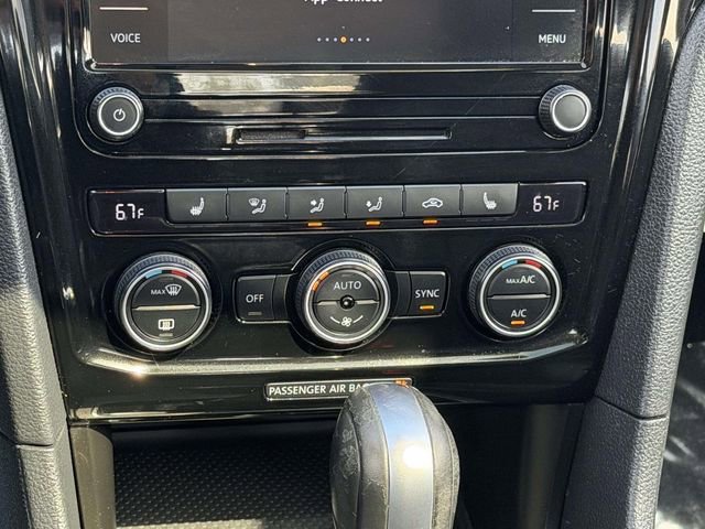 Used 2022 Volkswagen Passat 2.0T SE image 17