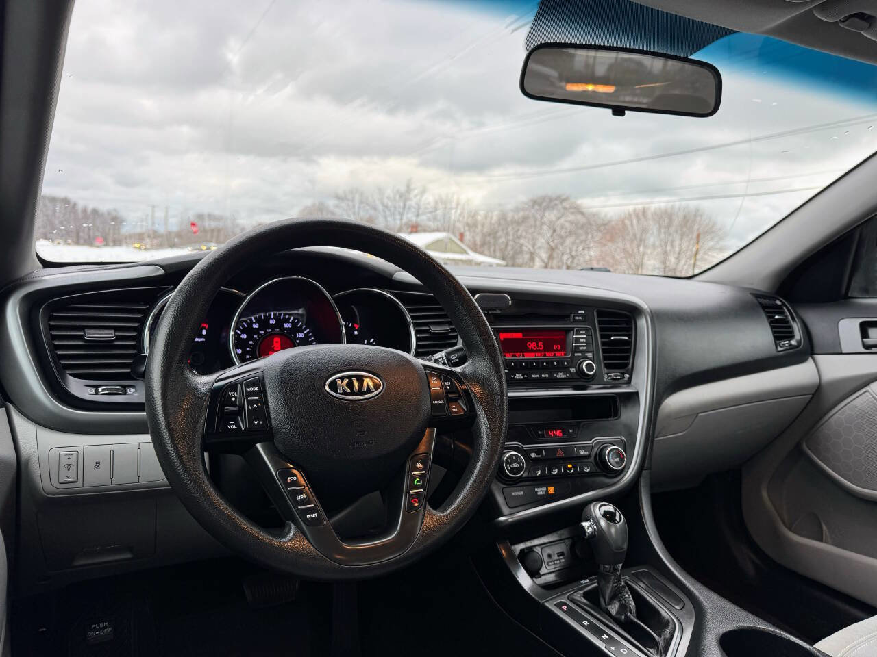 Used 2011 Kia Optima LX image 20