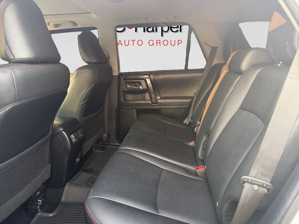 Used 2021 Toyota 4Runner Venture w/ Moonroof Package AWD/4WD image 15