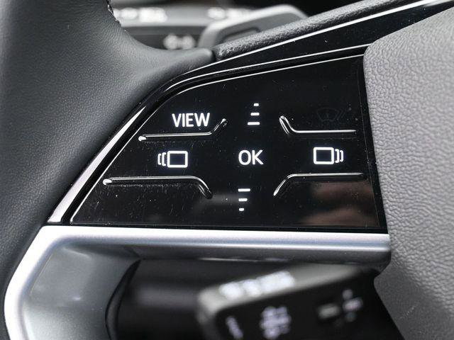 Certified 2025 Audi Q5 Premium w/ Convenience Package image 16