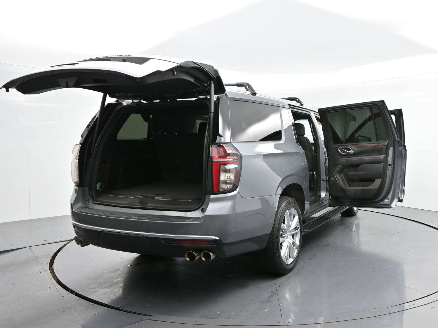 Used 2022 Chevrolet Suburban High Country image 50