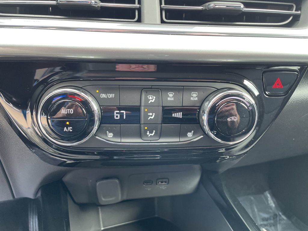 New 2026 Chevrolet Trax LT w/ Driver Confidence Package FWD image 18