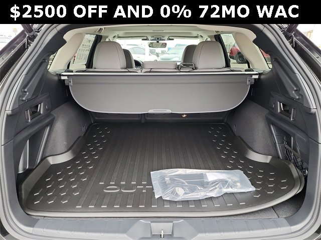New 2025 Subaru Outback Premium image 7