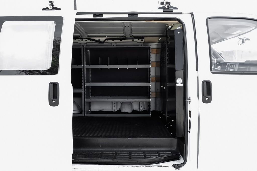 Used 2021 GMC Savana 2500 w/ Driver Convenience Package image 30