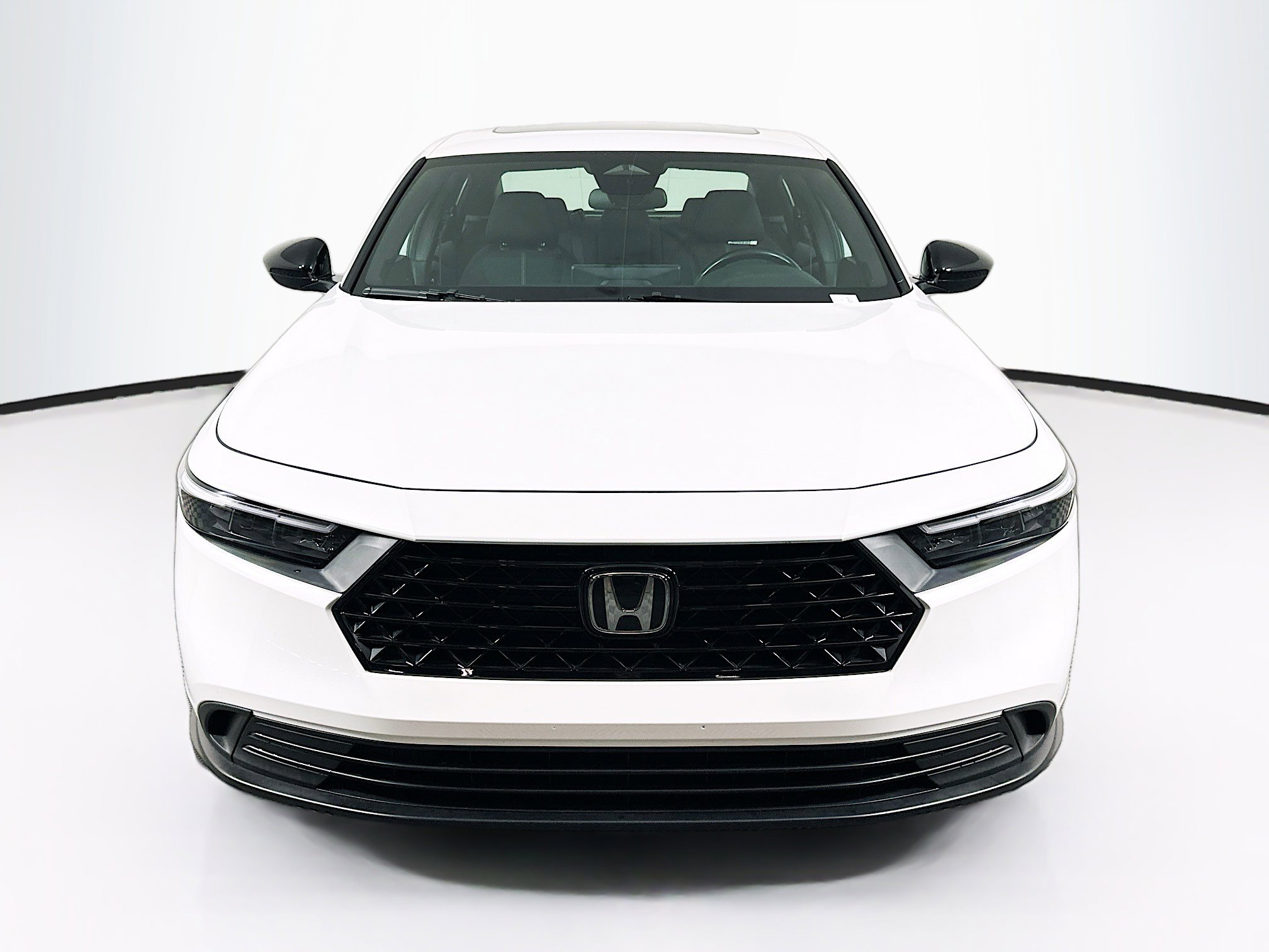 Used 2025 Honda Accord Sport image 2