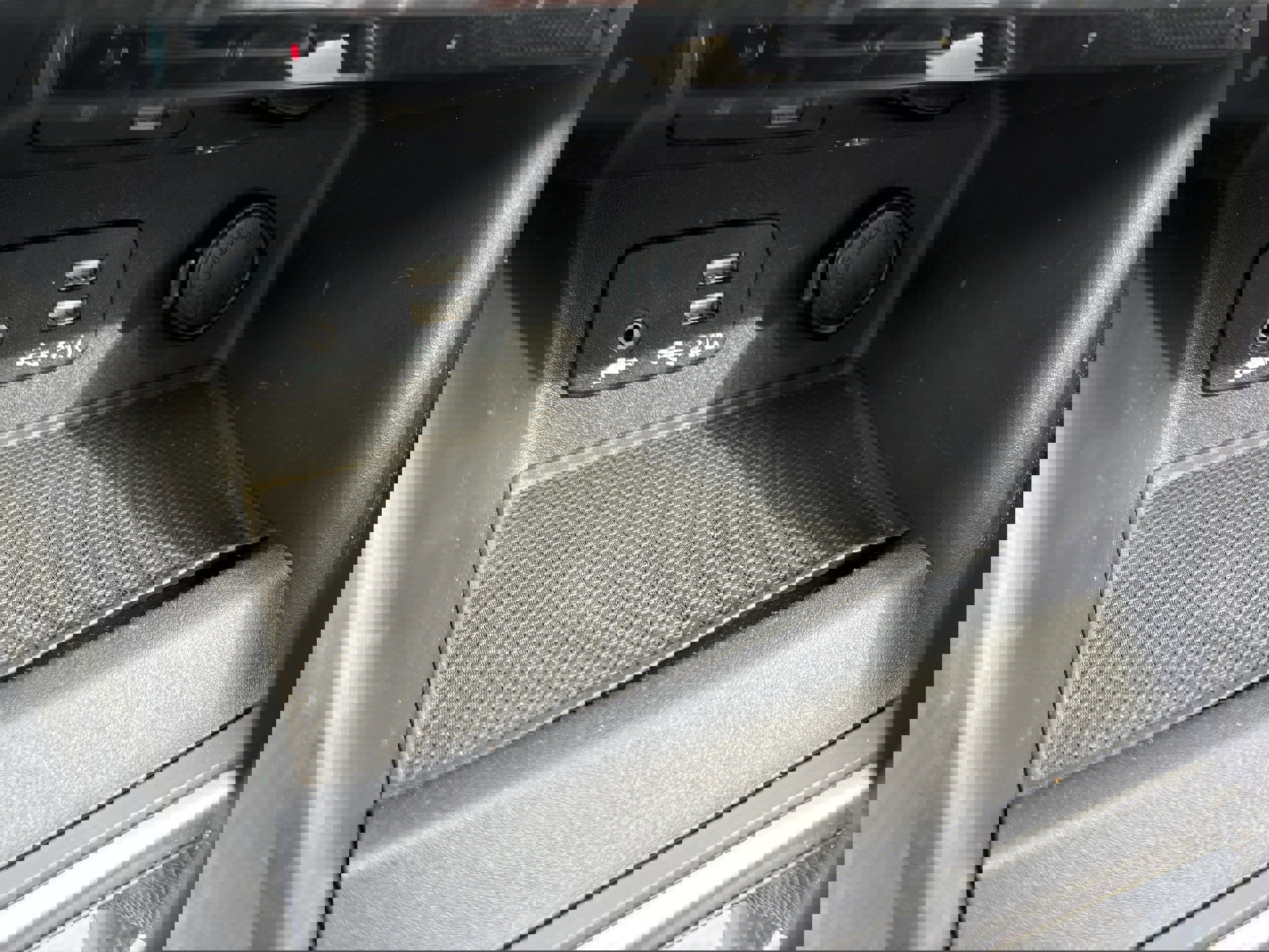 Used 2021 Subaru Forester Limited w/ Popular Package #3 image 21