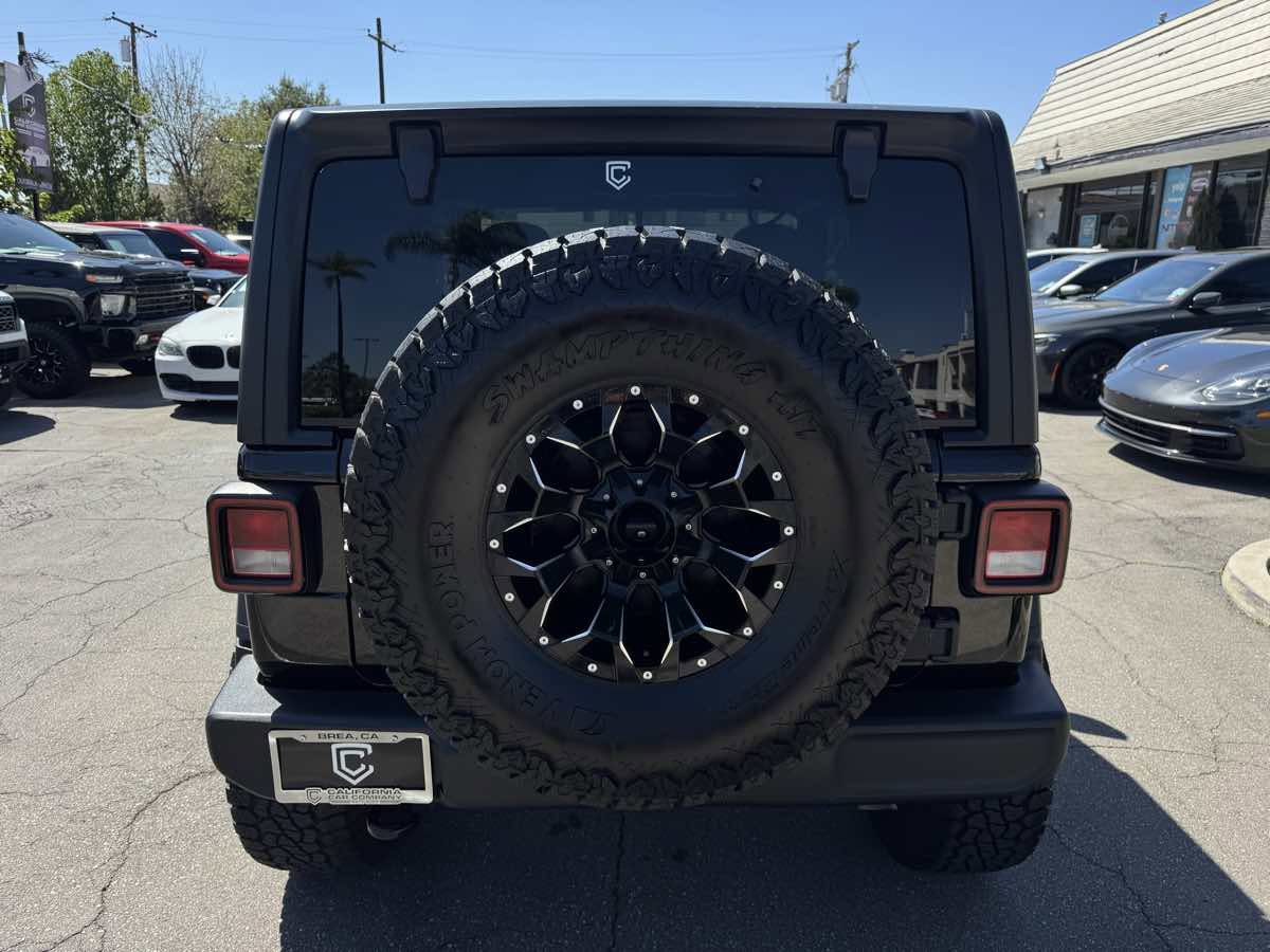 Used 2023 Jeep Wrangler Sport AWD/4WD image 5
