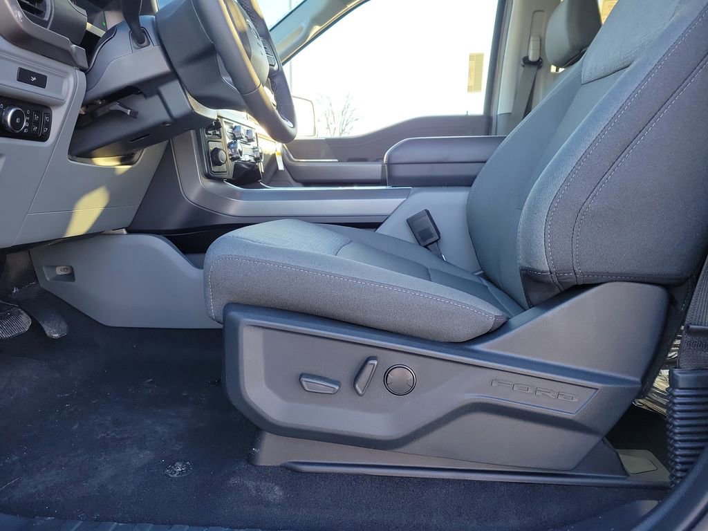 New 2026 Ford F150 XLT w/ Equipment Group 302A MID image 17
