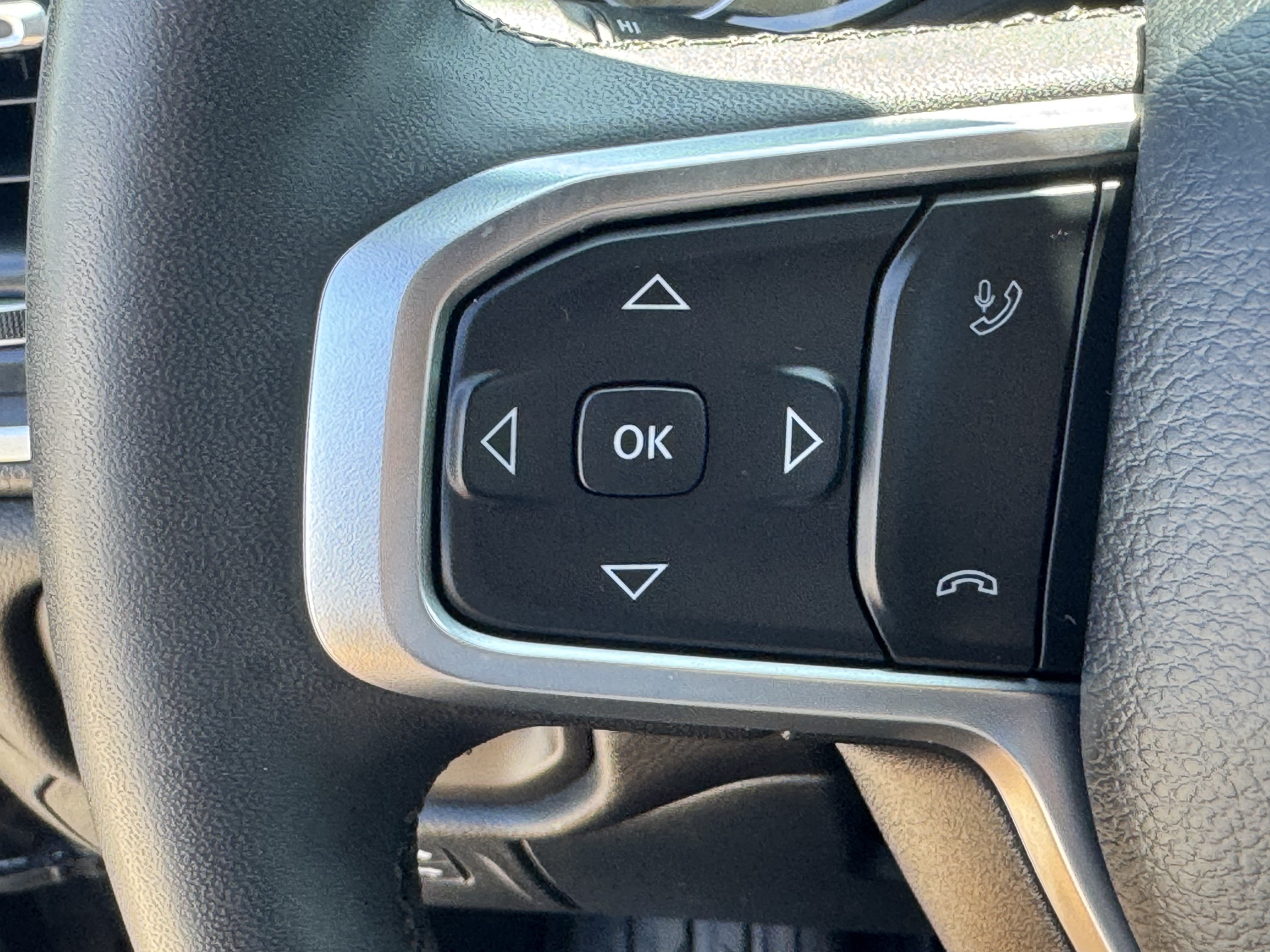 Used 2025 RAM 1500 Big Horn AWD/4WD image 25