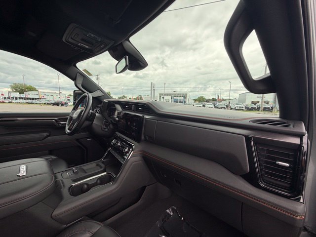 Used 2024 GMC Sierra 2500 AT4 AWD/4WD image 14