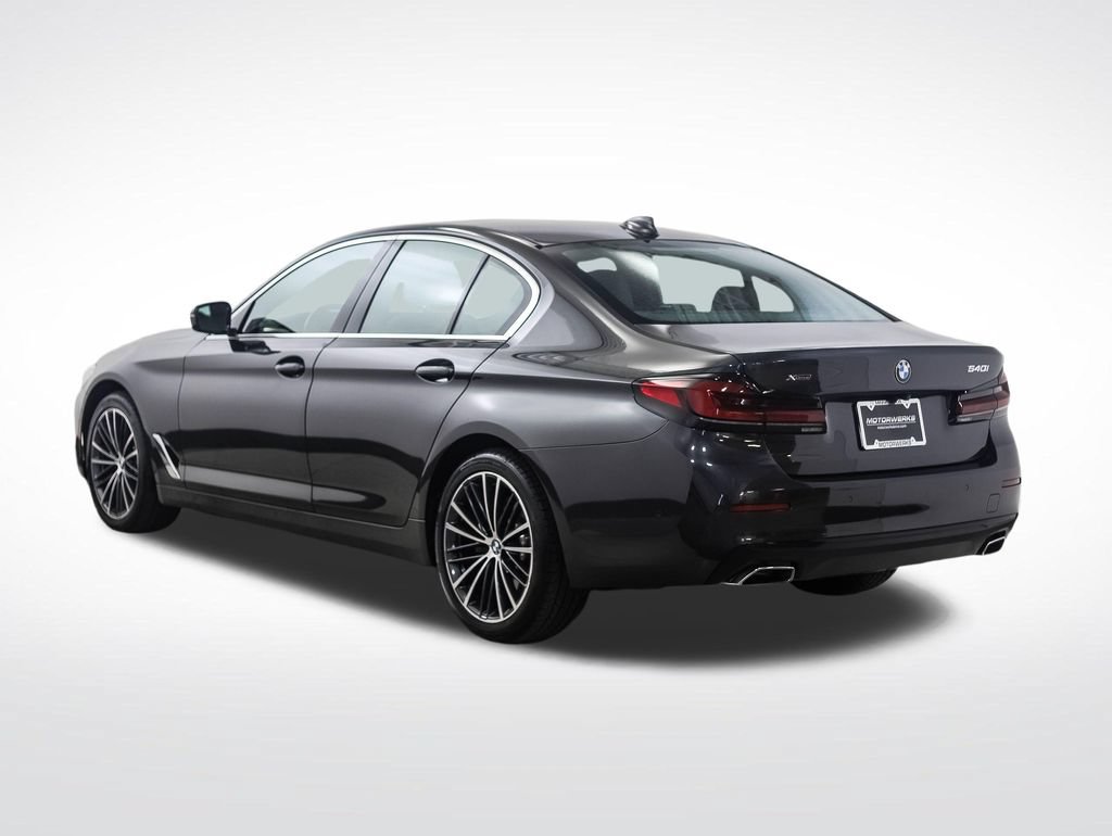 Used 2021 BMW 540i xDrive w/ Premium Package AWD/4WD image 3