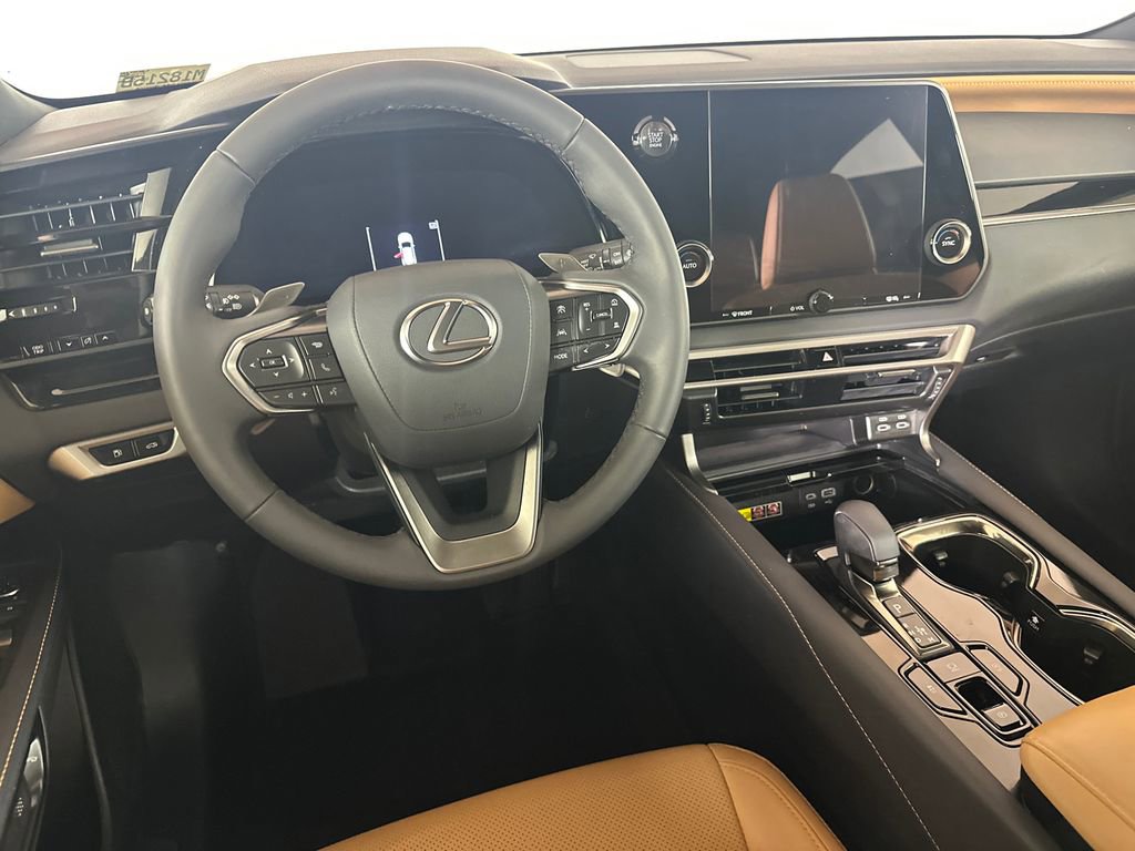 Used 2025 Lexus RX 350 FWD w/ Accessory Package image 23