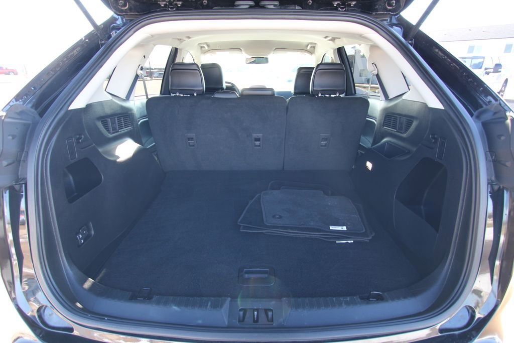 Used 2024 Ford Edge SEL image 12