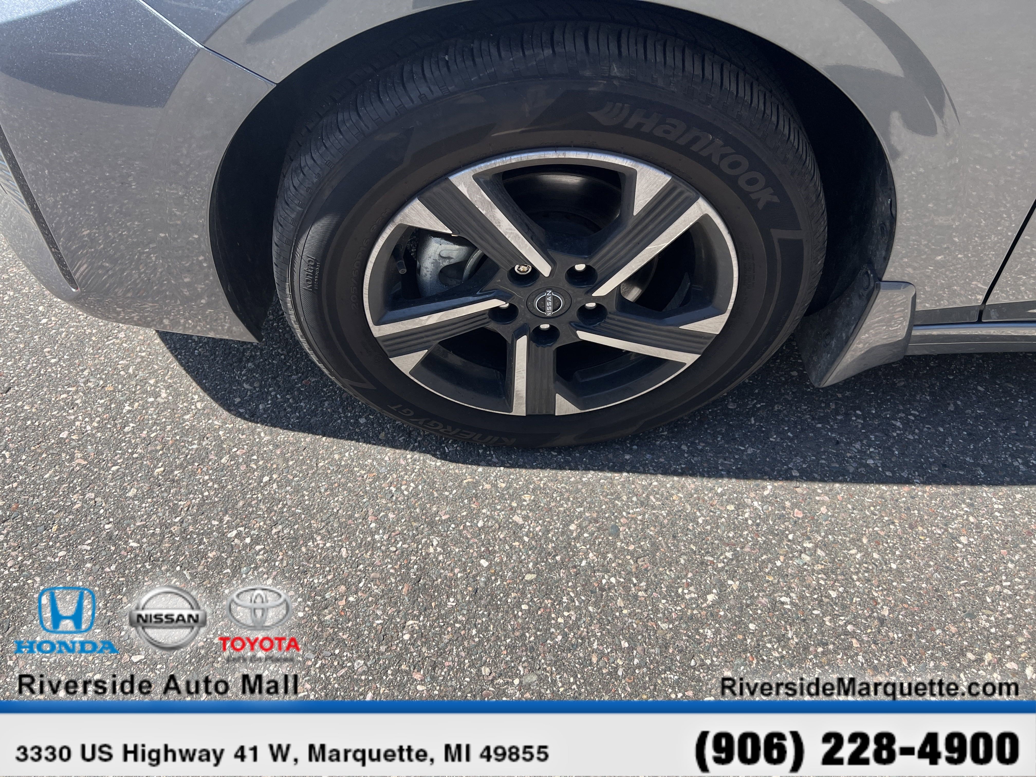 Used 2024 Nissan Sentra SV image 11