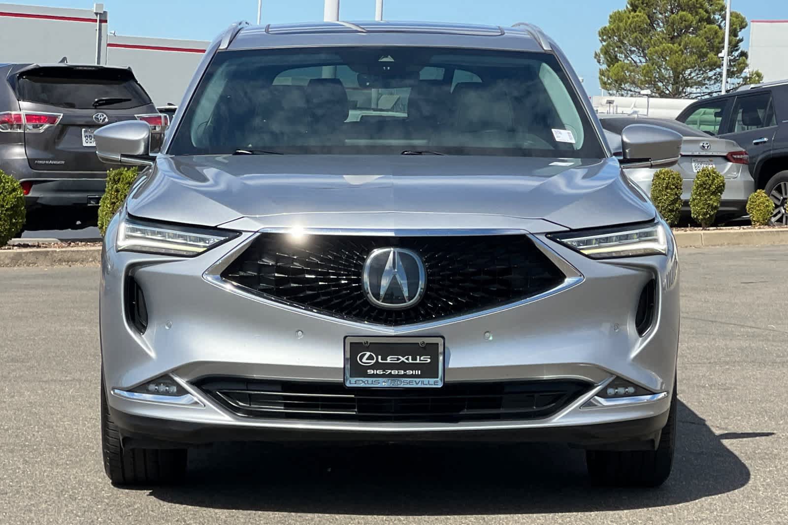 Used 2023 Acura MDX w/ Advance Package AWD/4WD image 10