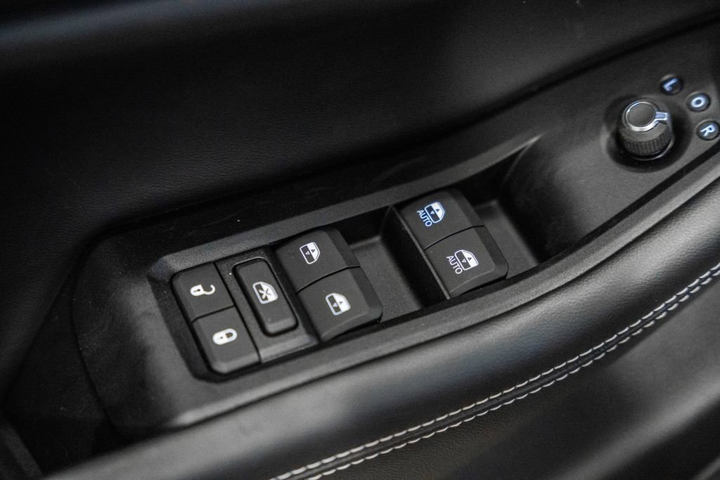 New 2025 Jeep Grand Cherokee L Altitude image 31