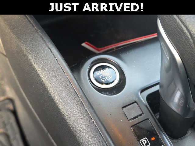 Used 2023 Nissan Kicks S image 12