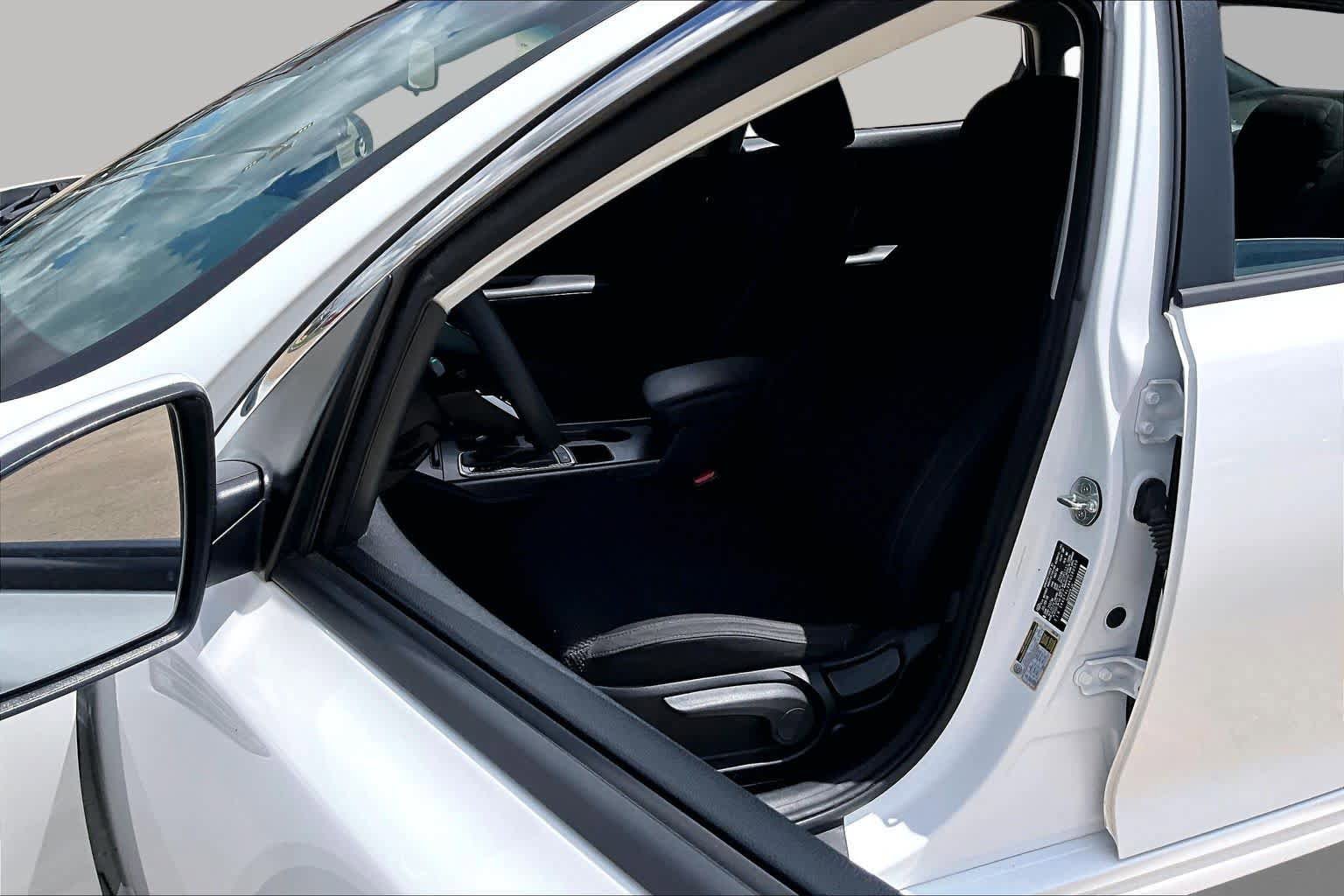 Used 2019 Kia Optima LX FWD image 8